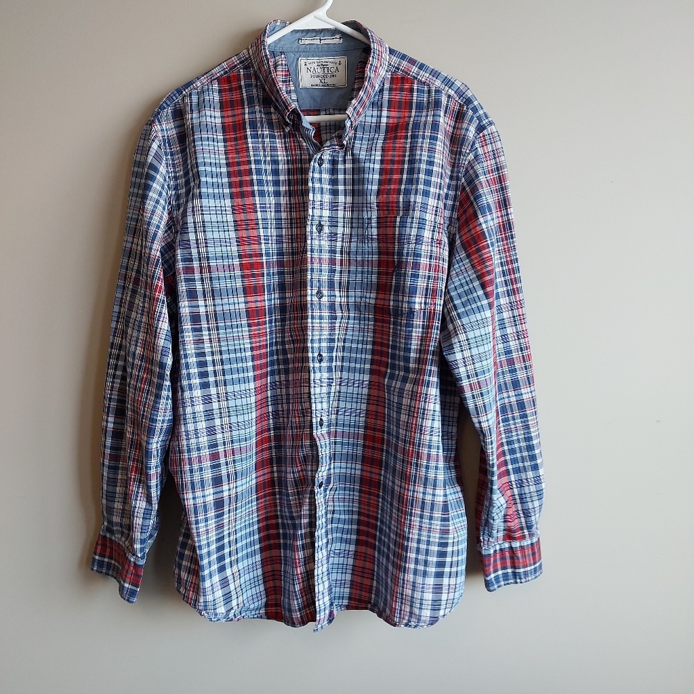 NAUTICA ♡ Mens Button Up Shirt